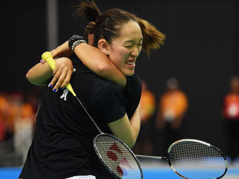 A dupla americana formada por Eva Lee e Paula Obanana vence a medalha de ouro na disputa feminina de Badminton nos Jogos Pan-Americanos, em Toronto, Canadá