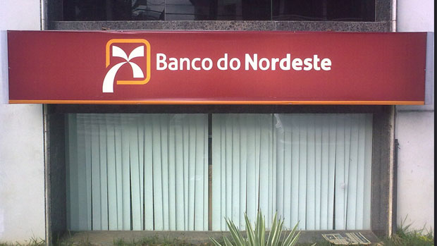 Funcionária do Banco do Nordeste usou e-mail institucional a favor do PT