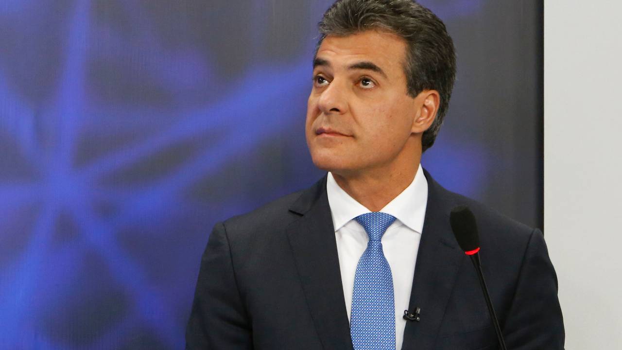 Candidato do PSDB ao governo do Paraná, Beto Richa, lidera as pesquisas de intenções de voto