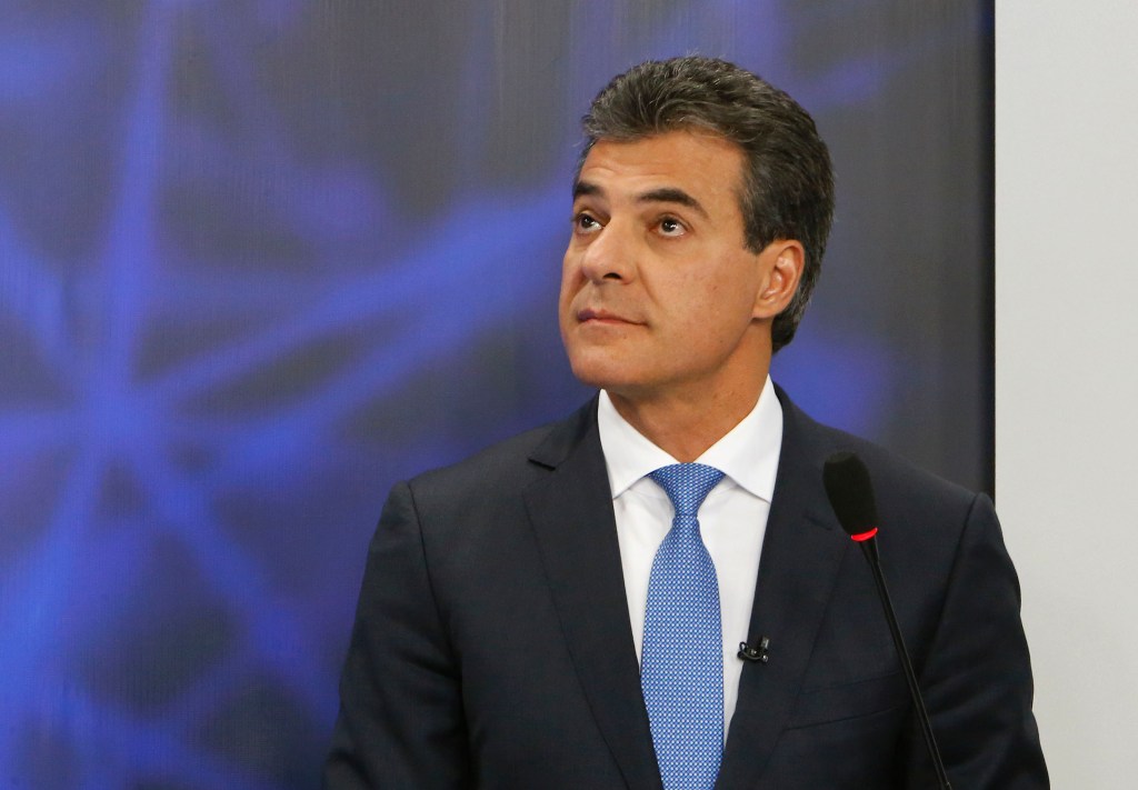 Candidato do PSDB ao governo do Paraná, Beto Richa, lidera as pesquisas de intenções de voto