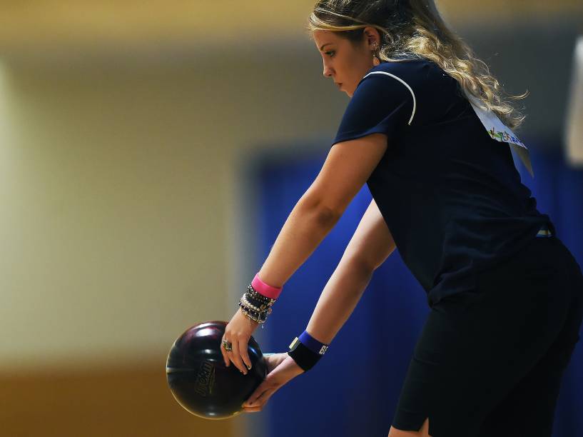 Competição de boliche feminina em duplas nos Jogos Pan-Americanos 2015, em Toronto, Canadá