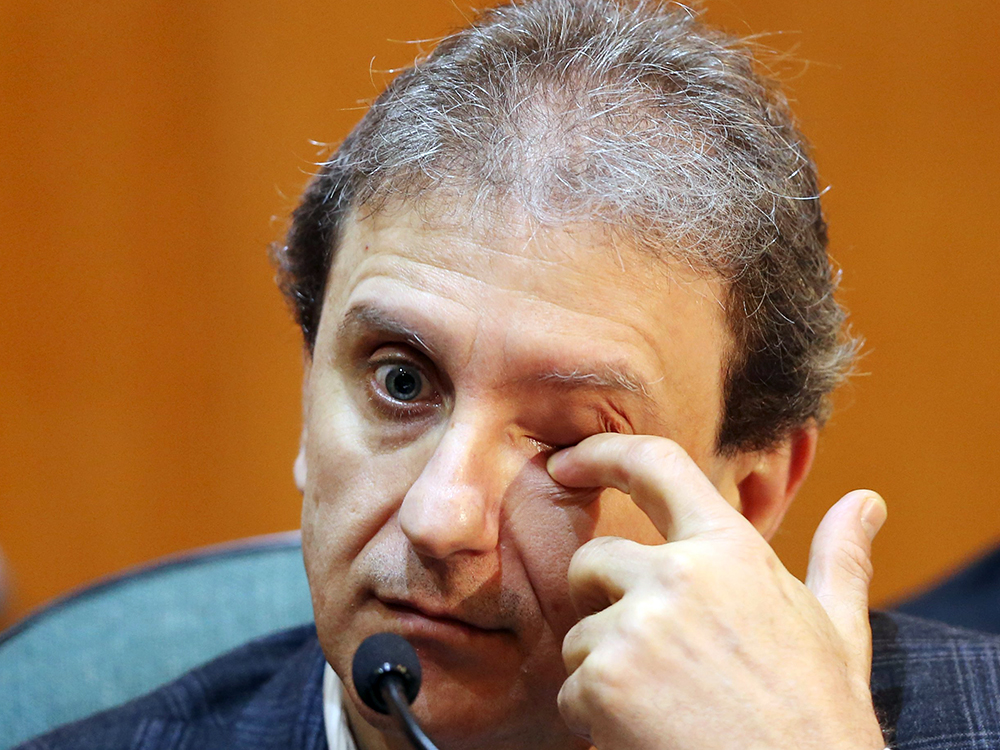 O doleiro Alberto Youssef depõe na CPI da Petrobras na sede da Justiça Federal em Curitiba (PR) - 11/05/2015