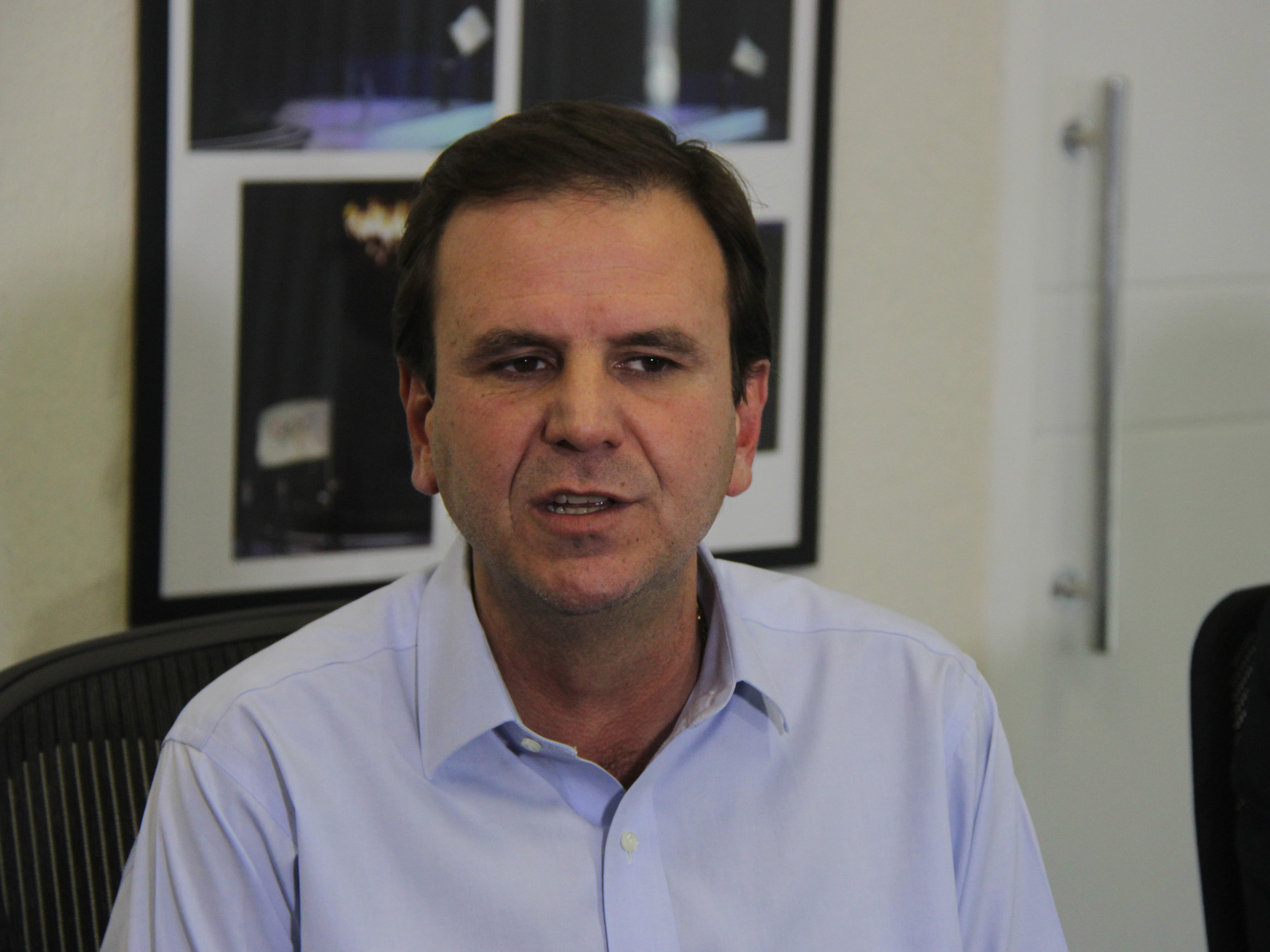 O prefeito do Rio de Janeiro, Eduardo Paes, fala sobre os arrastões que ocorreram durante o fim de semana nas praias da cidade, durante coletiva para imprensa no Prédio da Prefeitura - 22/09/2015