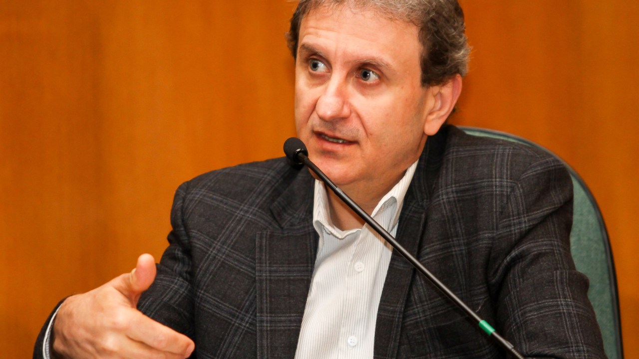 O doleiro Alberto Youssef na CPI da Petrobras, na sede da Justiça Federal em Curitiba (PR)