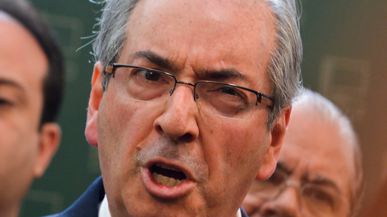 O presidente da Câmara dos Deputados, Eduardo Cunha, anuncia rompimento com o governo, durante entrevista - 17/07/2015