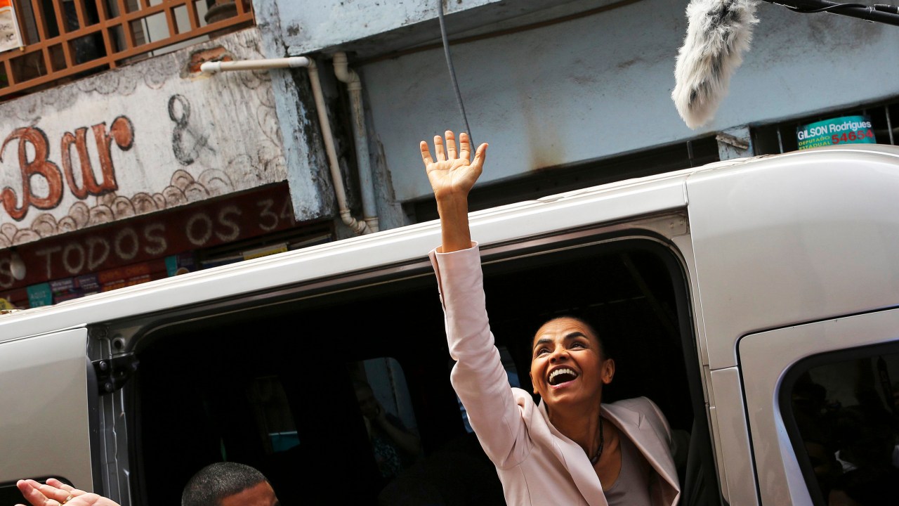 A candidata Marina Silva (PSB) chega à favela de Paraisópolis em São Paulo/SP