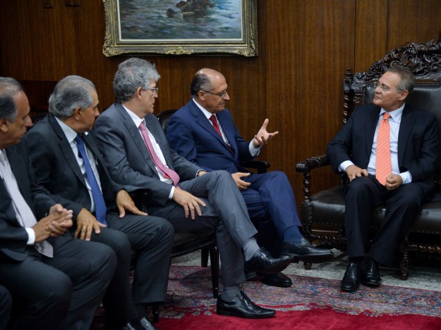 No Senado, 25 governadores se reúnem com o presidente Renan Calheiros (PMDB-AL)