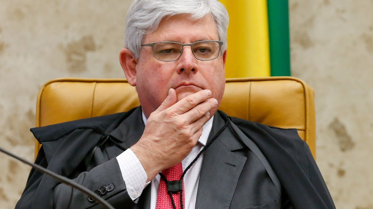 O procurador-geral da República, Rodrigo Janot durante sessão do STF (Supremo Tribunal Federal) que julga a criminalização do porte de drogas para consumo próprio - 19/08/2015