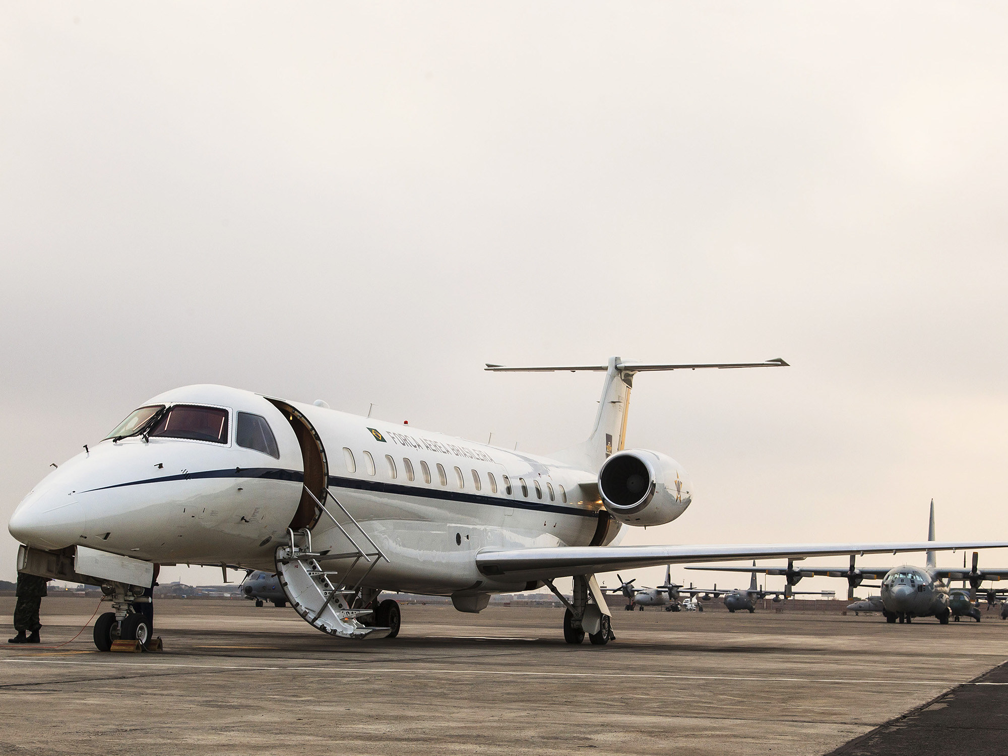 Um Embraer E-135 Legacy 600 da frota do Grupo de Transporte Especial da FAB - prefixo VC-99