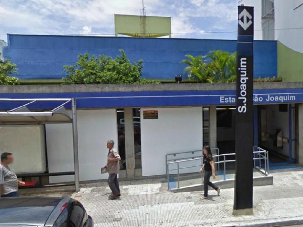 Metrô de São Paulo terá que pagar 20.000 reais à garota molestada na estação São Joaquim