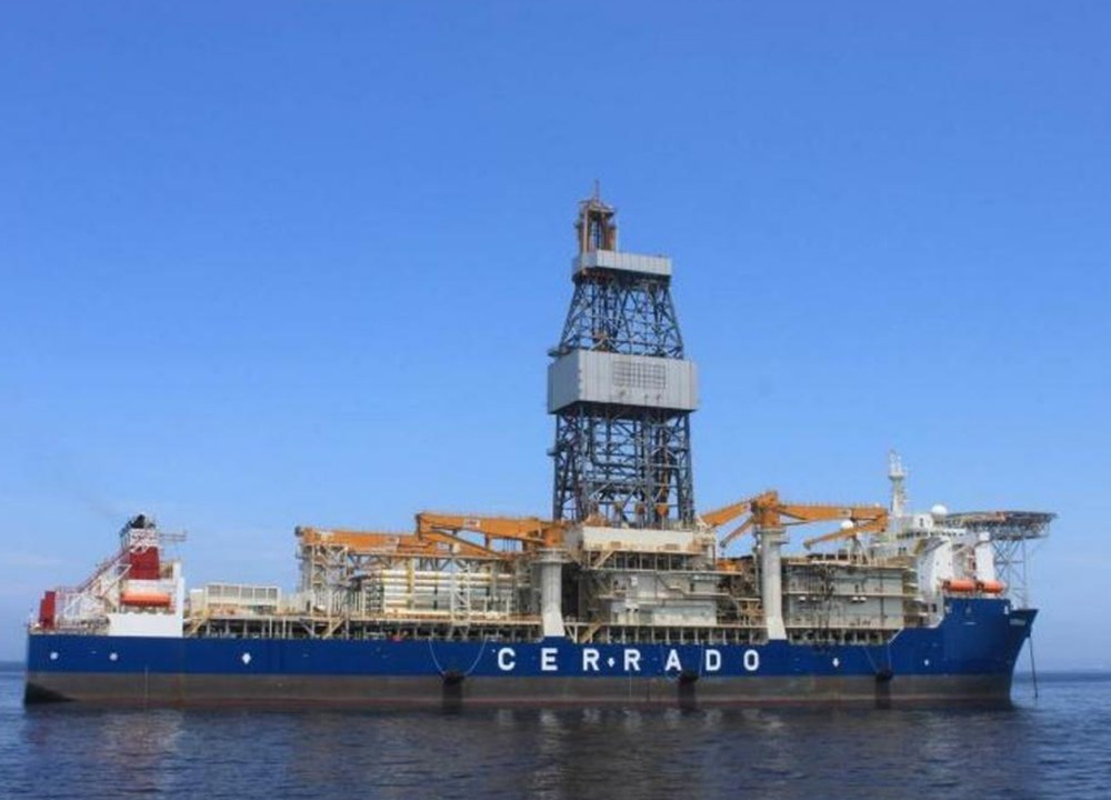 Navio-sonda Cerrado, do Grupo Schahin, deixou as águas brasileiras em outubro