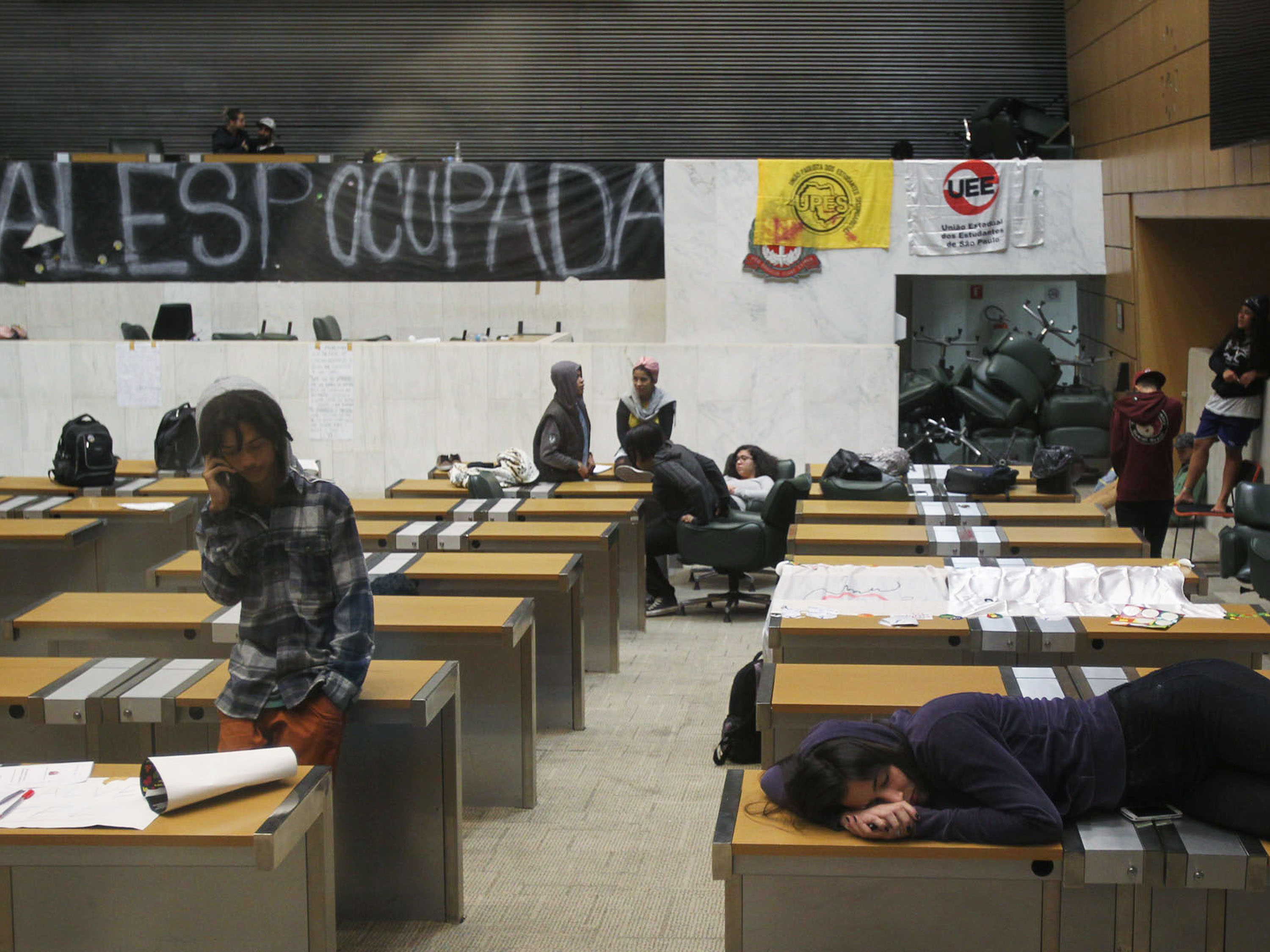 Estudantes ocupam a Assembleia Legislativa de São Paulo