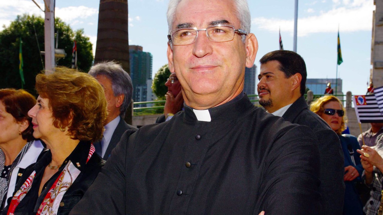 Capelão militar padre Osvaldo Palópito é investigado por suposto desvio de recursos da Capelania Militar