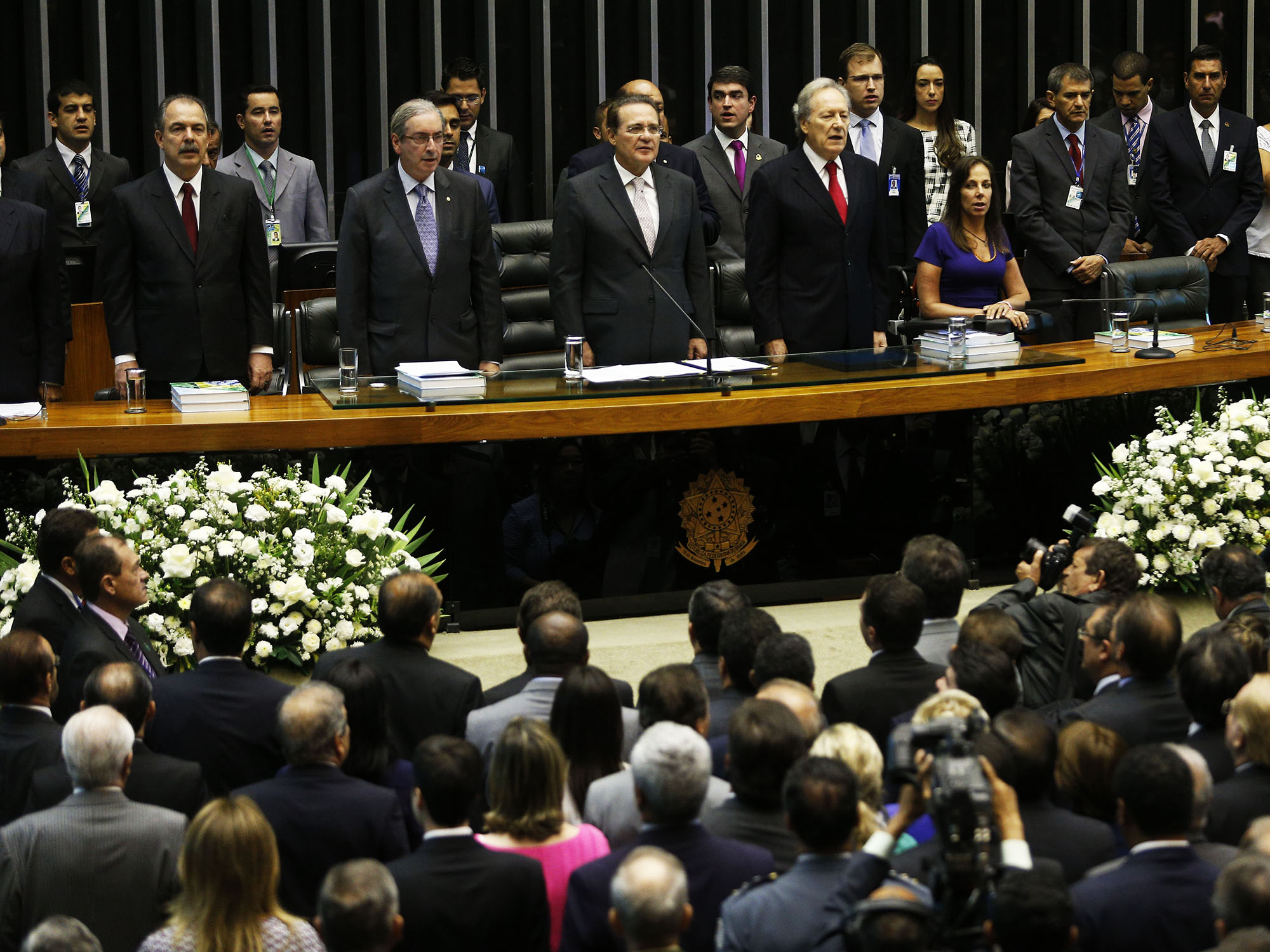Aloizio Mercadante representa Dilma na sessão de abertura do Ano Legislativo