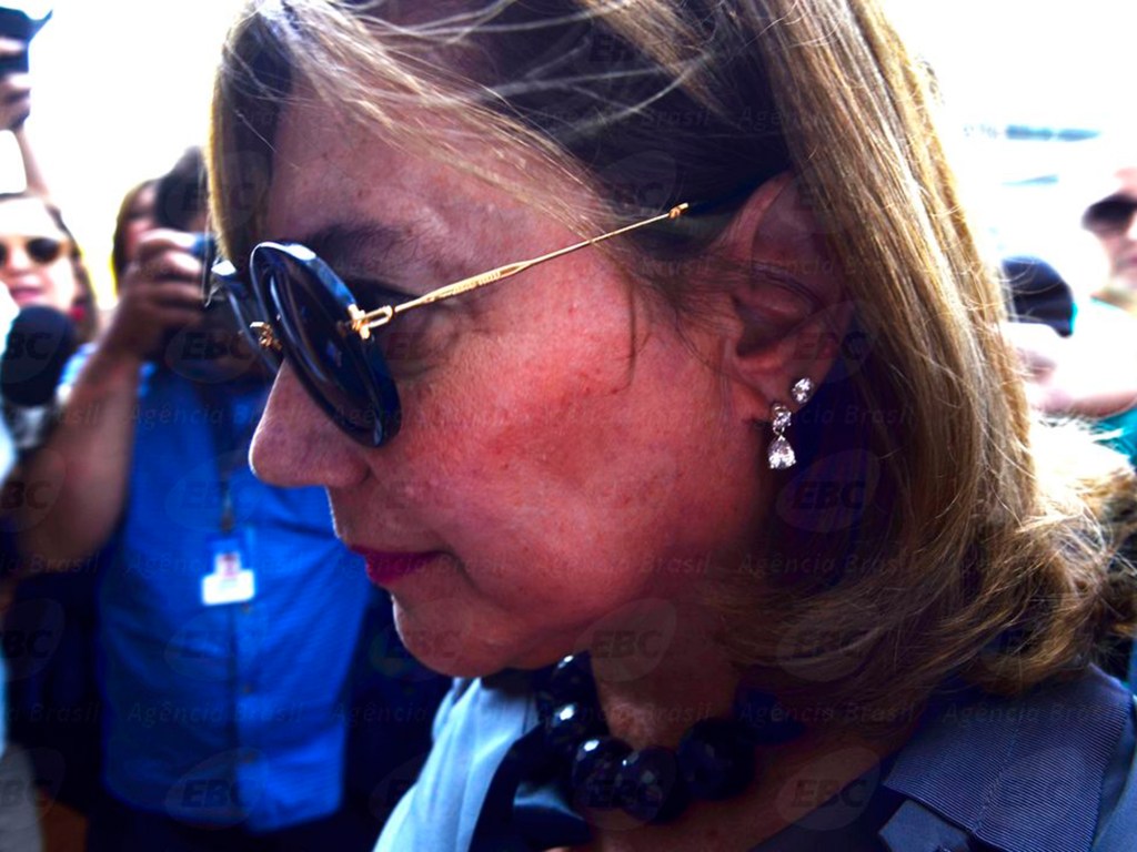 A jornalista Mirian Dutra, chega à sede da Superintendência da Polícia Federal, em São Paulo (SP) - 07/04/2016