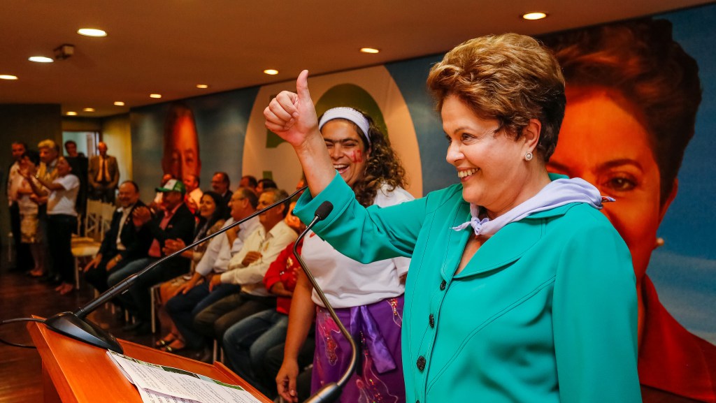 Dilma Rousseff no encontro com trabalhadores da agricultura, na Contag, em Brasília