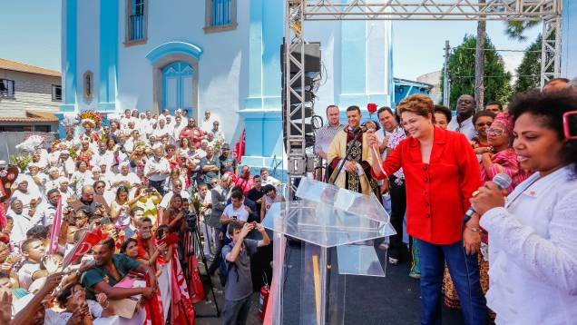 Dilma Rousseff faz campanha em Nova Lima (MG) - 13/09/2014