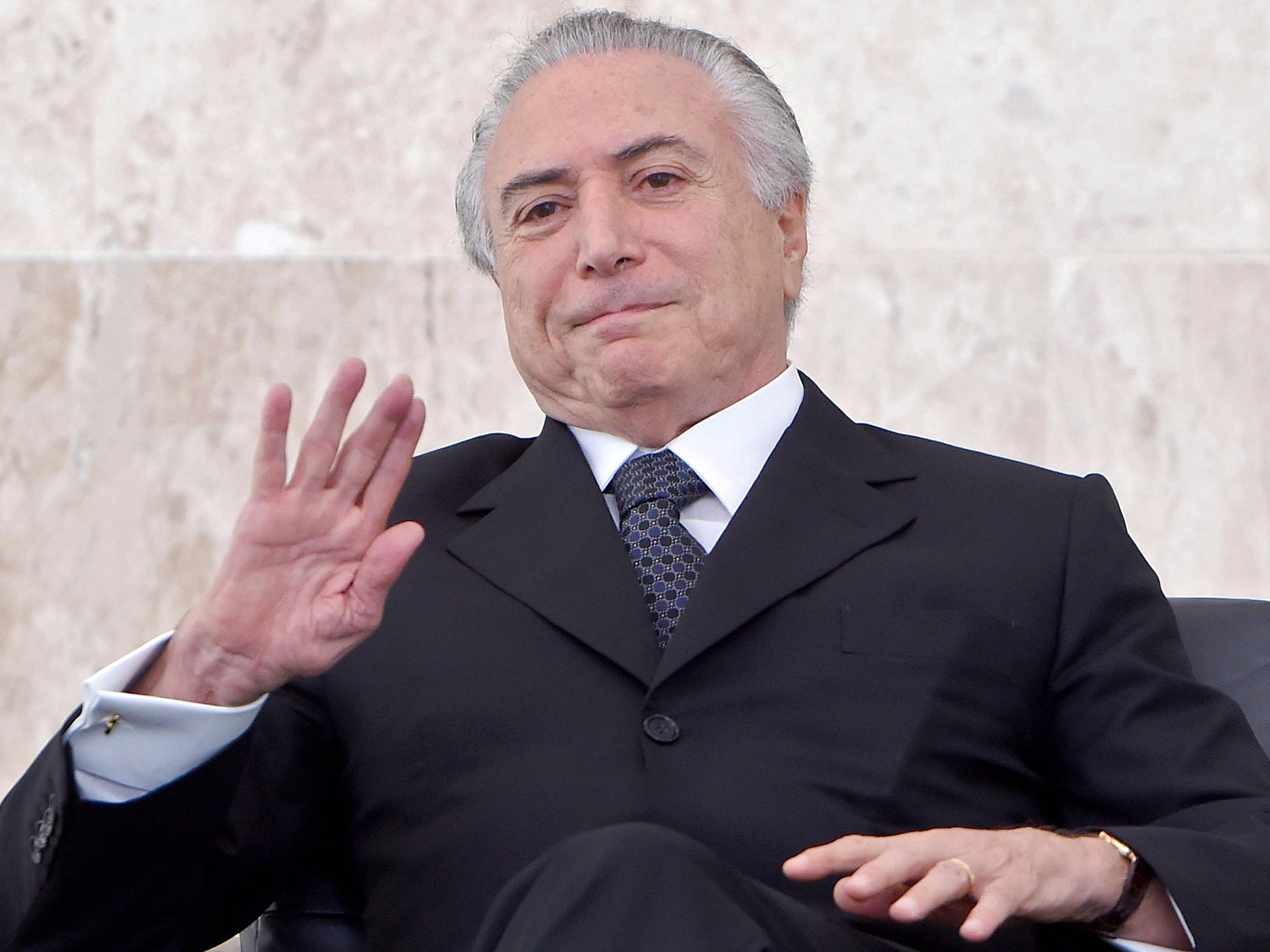 O presidente da República em exercício, Michel Temer, durante cerimônia de apresentação das credenciais de embaixadores de 6 países, no Palácio do Planalto, em Brasília (DF) - 25/05/2016
