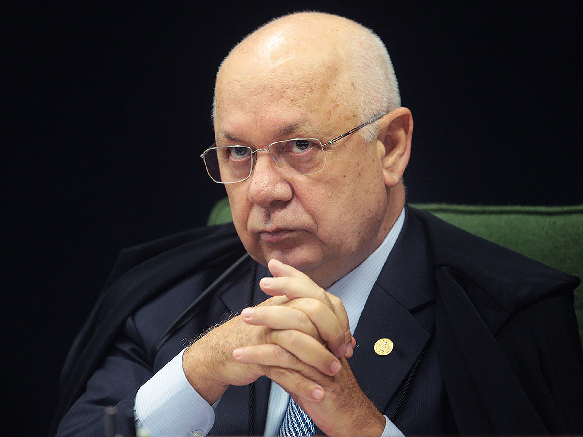 O ministro do STF (Supremo Tribunal Federal), Teori Zavascki, durante sessão em plenário - 23/02/2016