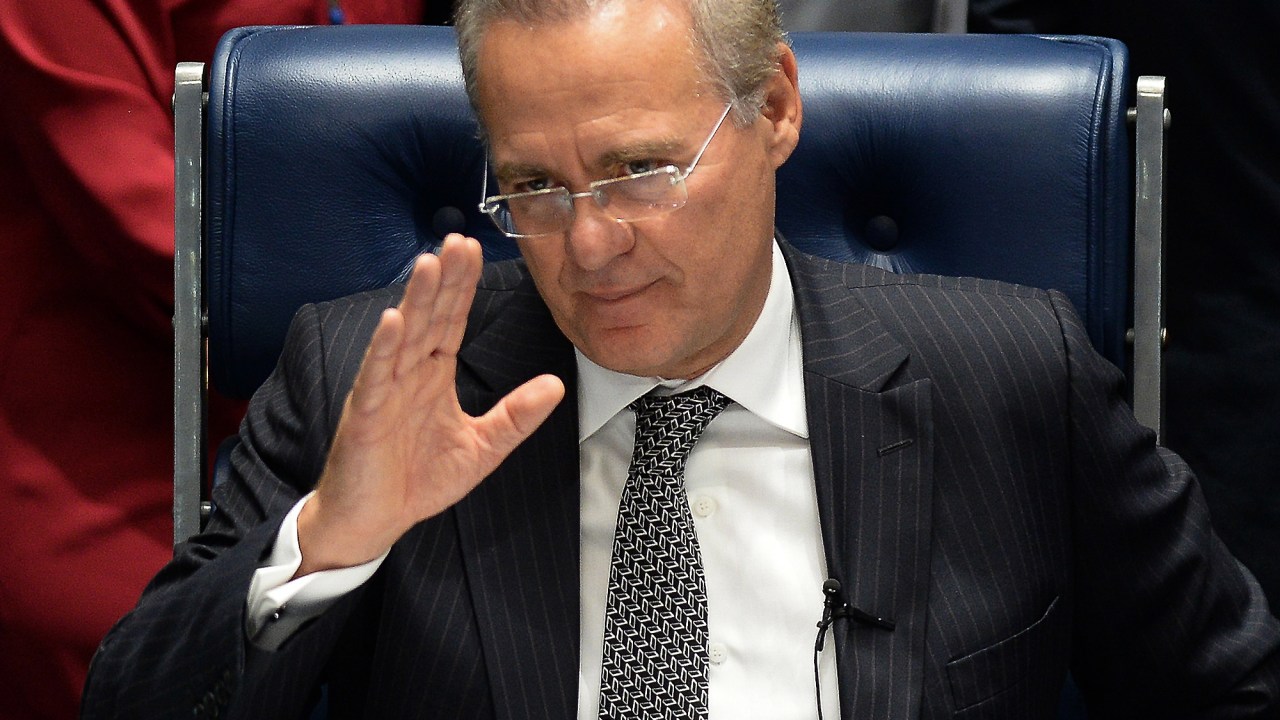 O presidente do Senado Federal, Renan Calheiros (PMDB-AL), já recebeu nove pedidos de impedimento do Procurador-Geral da República