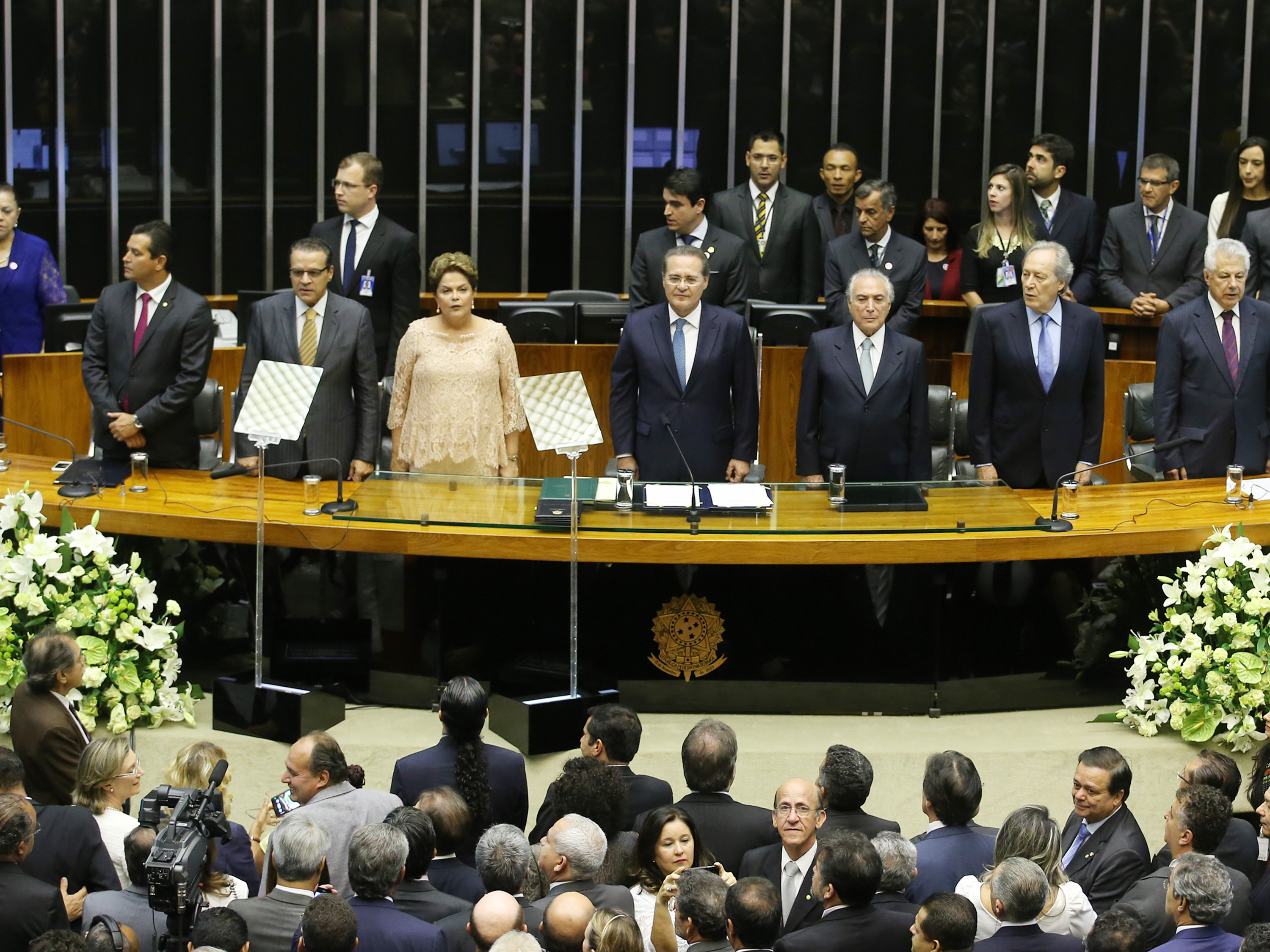 Da esquerda para a direita, o presidente da Câmara, Henrique Alves, a presidente da República Dilma Rousseff, o presidente do Congresso, Renan Calheiros, e o vice-presidente da República, Michel Temer, durante a cerimônia de posse do segundo mandato de Dilma - 01/01/2015