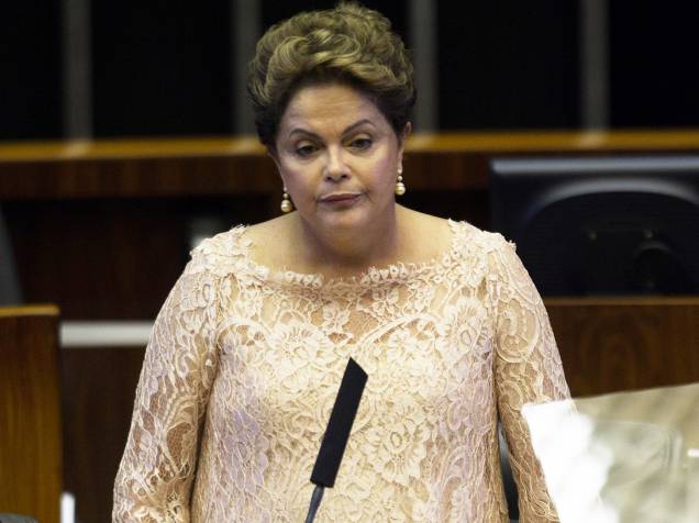 A presidente Dilma Rousseff discursa durante cerimônia de posse de seu segundo mandato, em Brasília - 01/01/2015