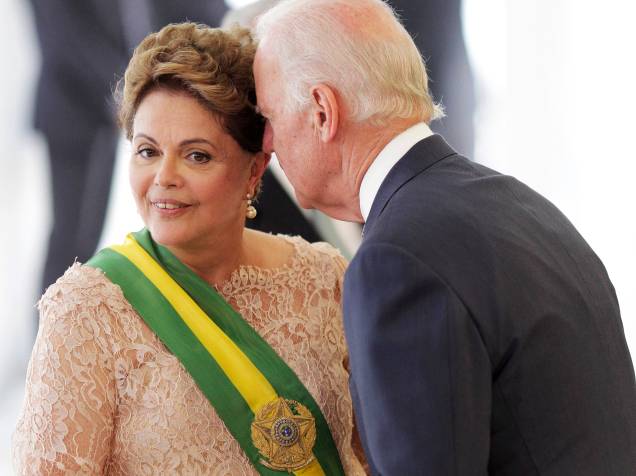 Presidente Dilma recebe os cumprimentos do vice-presidente dos Estados Unidos Joe Biden - 01/01/2015
