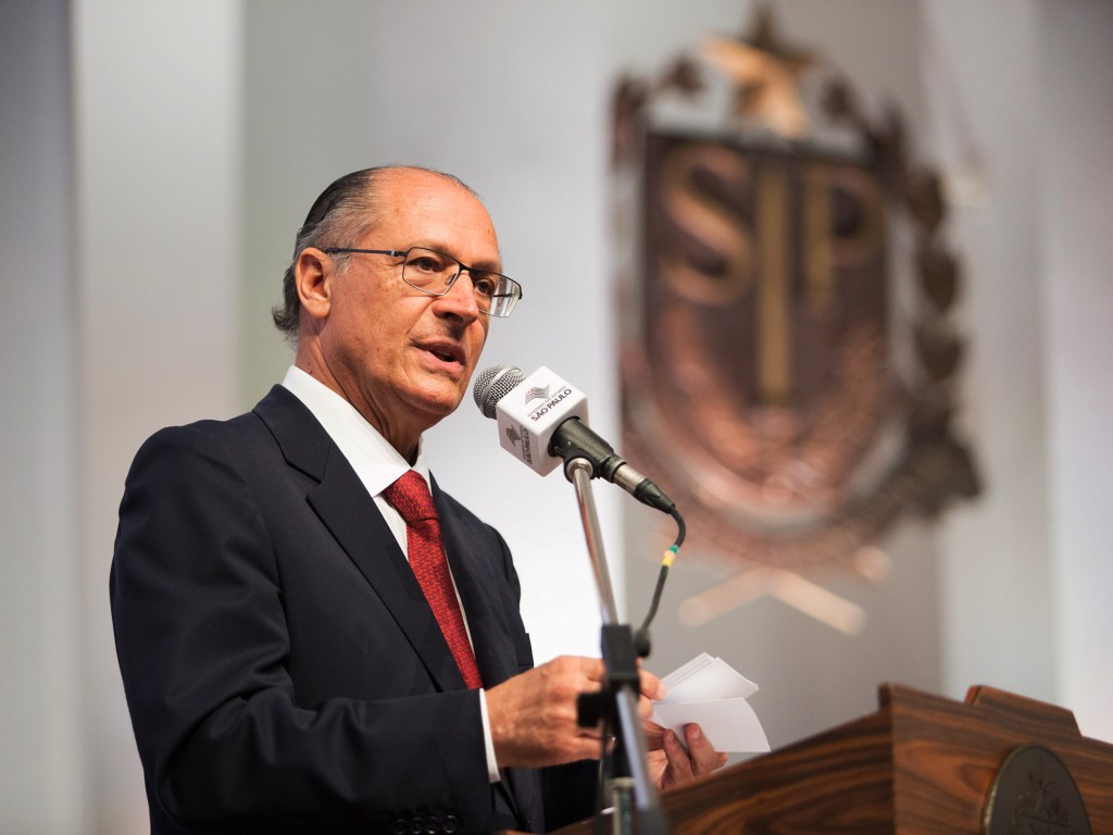 O governador Geraldo Alckmin durante posse dos novos secretários de Estado, no Palácio dos Bandeirantes, em Brasília