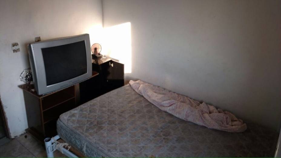 Cama onde a adolescente foi violentada na comunidade da Barão, em Jacarepaguá