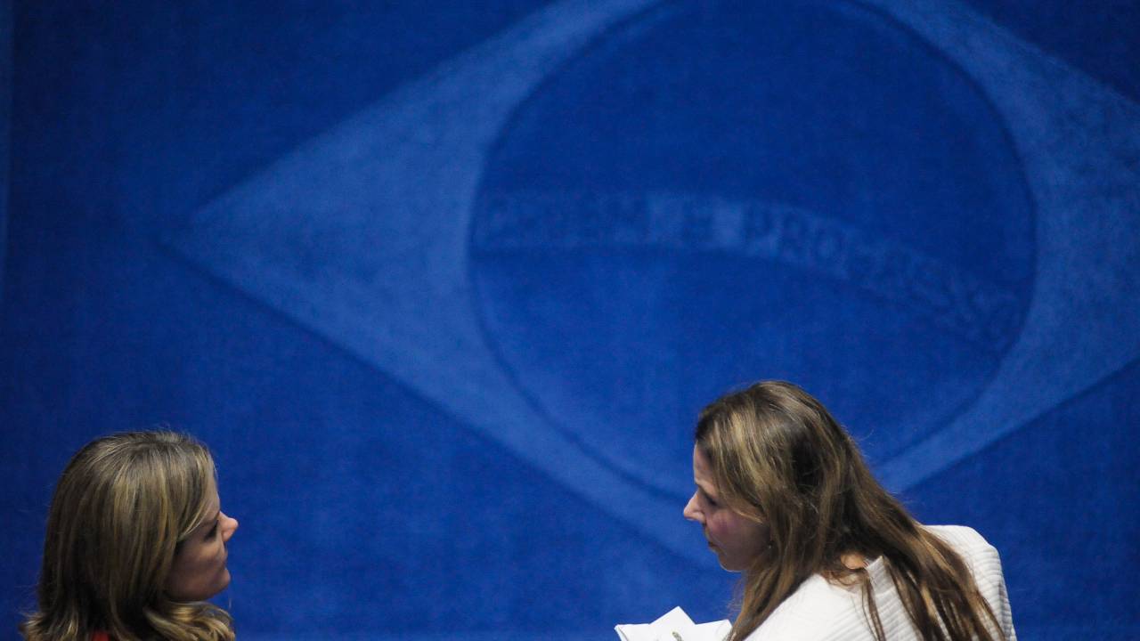 Senado decide pelo afastamento de Dilma Rousseff