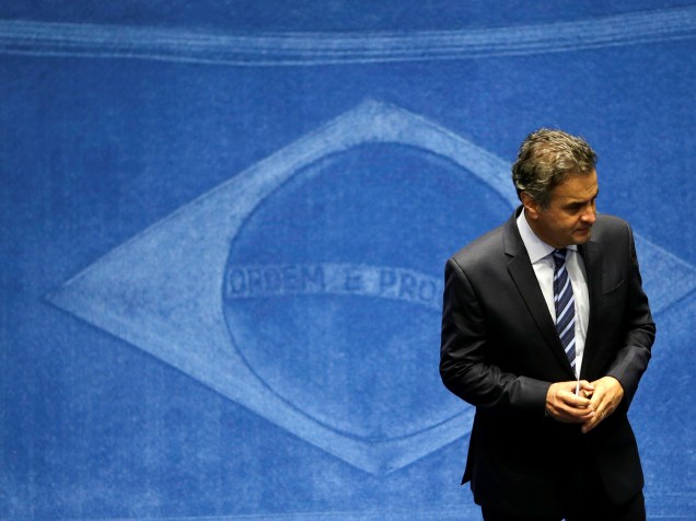 O senador Aécio Neves (PSDB-MG), durante sessão no plenário do Senado Federal, em Brasília (DF), para votação do prosseguimento do processo de impeachment da presidente da República, Dilma Rousseff - 11/05/2016