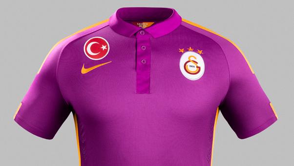 Galatasaray vestirá um roxo mais claro que o do Manchester City