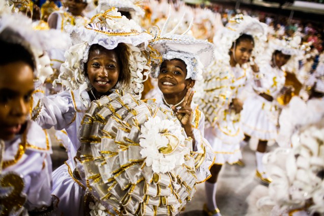 A Beija-Flor é a terceira escola a desfilar na primeira noite de desfiles do grupo especial do Carnaval carioca
