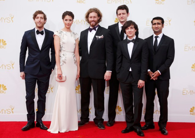 O elenco da série Silicon Valley chega para o 66º Emmy, em Los Angeles