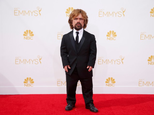 O ator Peter Dinklage da série Game of Thrones chega para o 66º Emmy, em Los Angeles