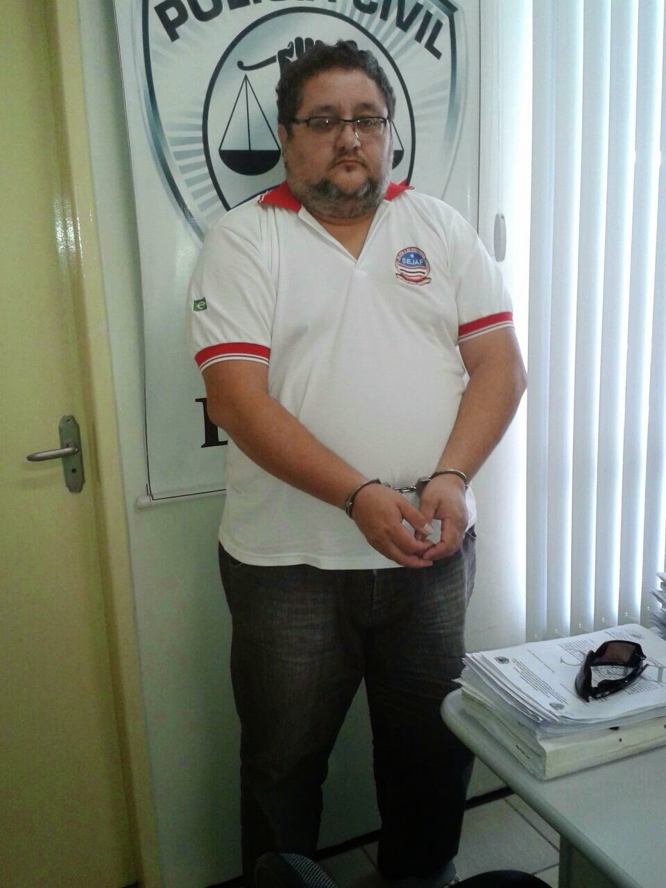 Suspeito de facilitar fuga de detentes, Cláudio Barcelos foi preso nesta segunda-feira (15), em São Luís, no Maranhão