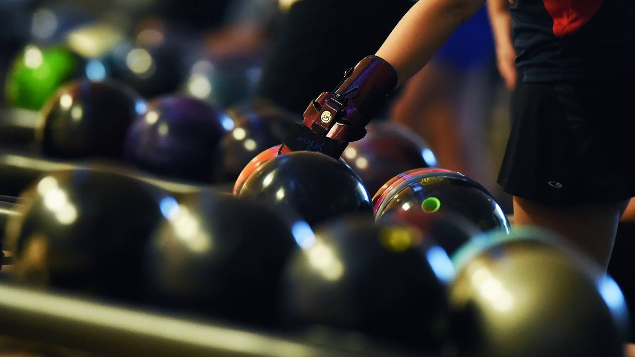 Competição de boliche feminina em duplas nos Jogos Pan-Americanos 2015, em Toronto, Canadá