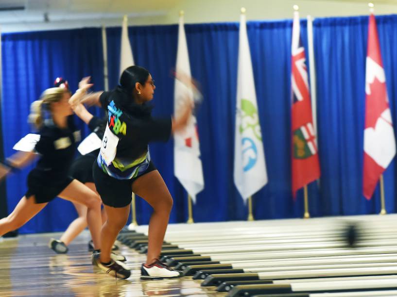 Competição de boliche feminina em duplas nos Jogos Pan-Americanos 2015, em Toronto, Canadá