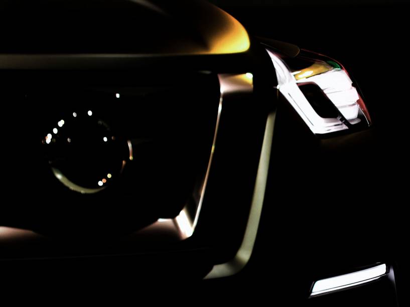 Detalhe no farol de um Nissan Kicks Concept, no Salão do Automóvel 2014, em São Paulo