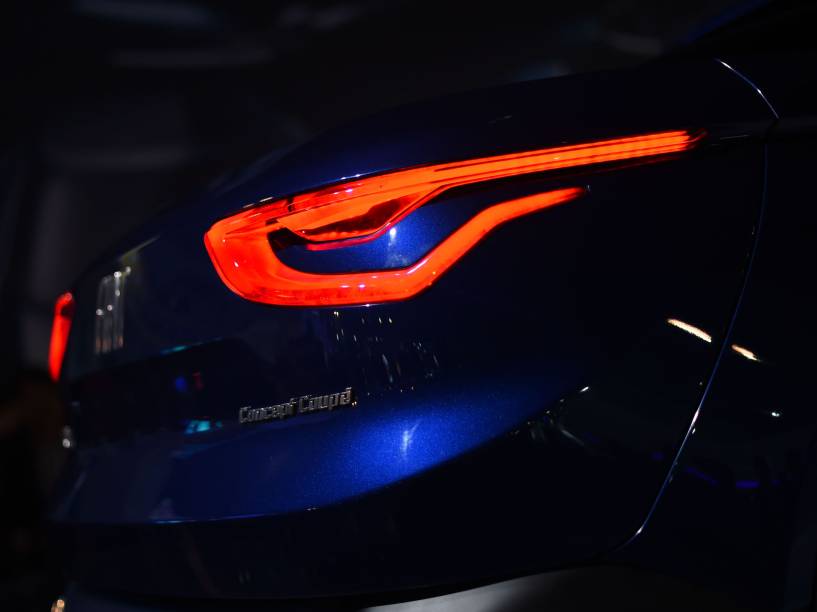 Fiat Concept Coupê é apresentado no Salão do Automóvel 2014, em São Paulo