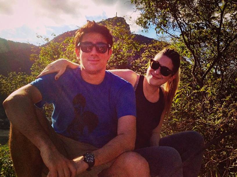 Dani Calabresa e Marcelo Adnet em postagem no Dia dos Namorados de 2013