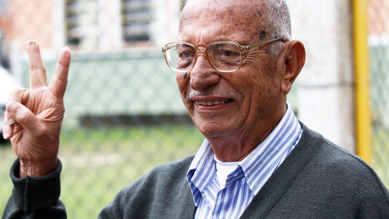 Darcy de Souza, pai do governador Luiz Fernando Pezão, morreu na madrugada desta quarta-feira