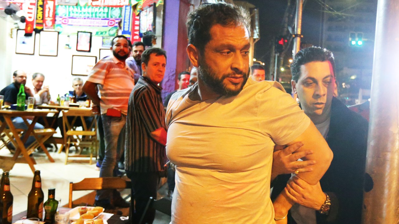 Luís Alexandre Magalhães é preso em flagrante na noite de quarta-feira, em um bar no Tatuapé, Zona Leste de São Paulo