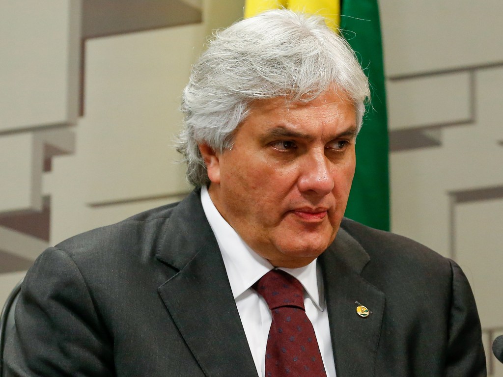 O senador Delcídio do Amaral (PT-MS) implicou a presidente Dilma e o ex-presidente Lula em depoimento de delação premiada aos investigadores da Lava Jato
