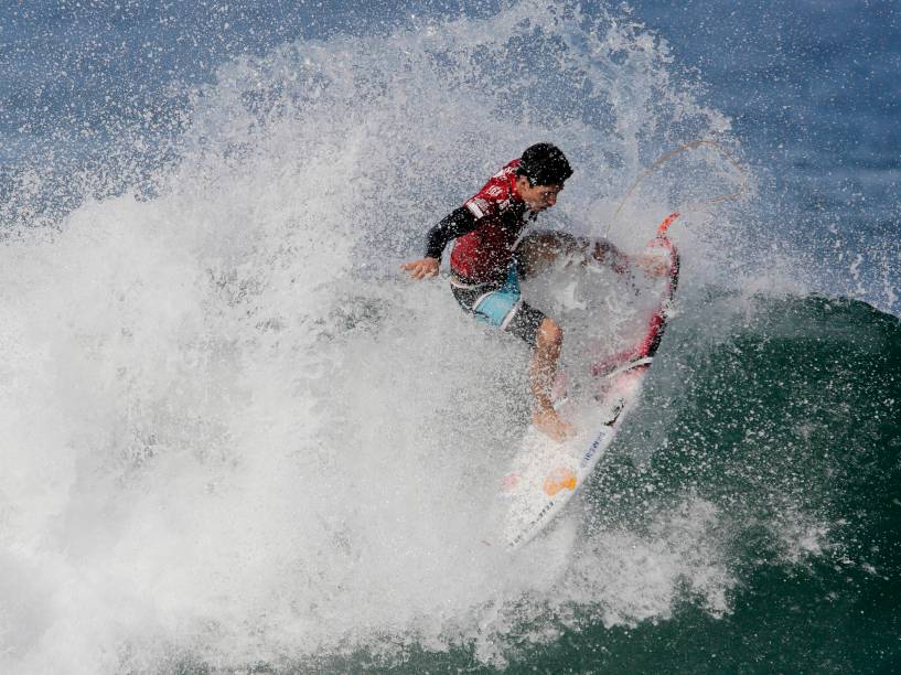 O brasileiro Gabriel Medina vence a primeira bateria do Rio Pro 2015, etapa brasileira do Circuito Mundial de Surfe