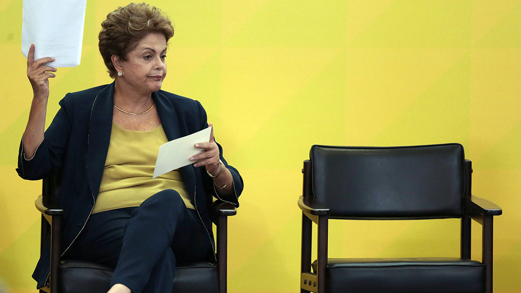 A presidente Dilma Rousseff participa do lançamento do Programa Bem Mais Simples Brasil e do Sistema Nacional de Baixa Integrada de Empresas, no Palácio do Planalto