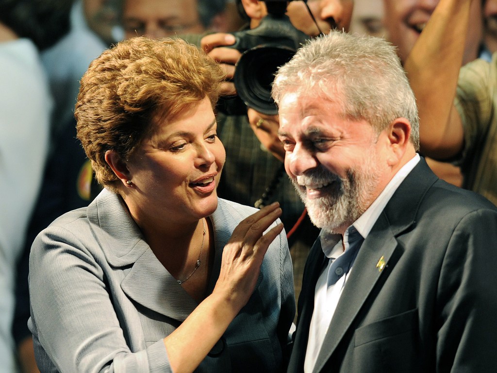 A Presidente Dilma Rousseff e o ex-presidente Luiz Inácio Lula da Silva, em 2010