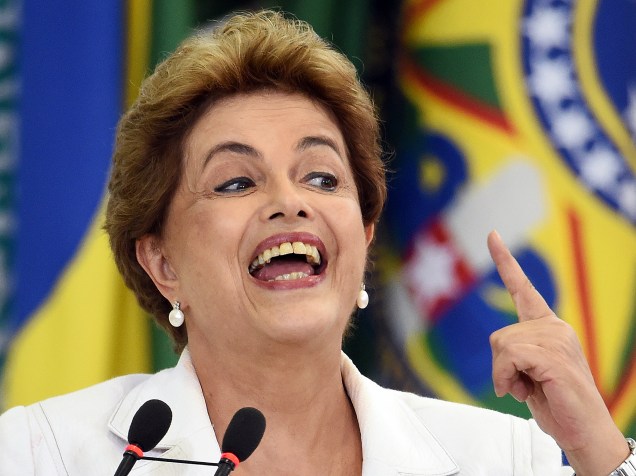 Presidente Dilma Rousseff, discursa durante a cerimônia de lançamento da terceira fase do programa Minha Casa, Minha Vida, em Brasília (DF), nesta quarta-feira (30)