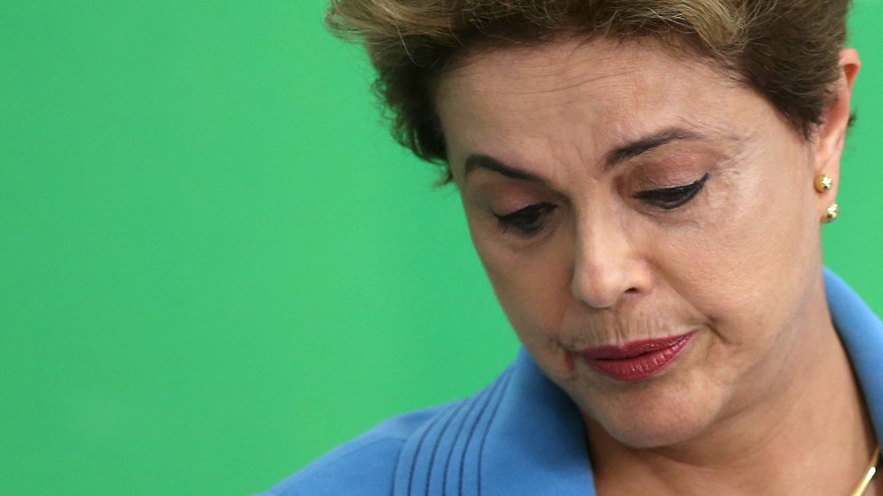 Grupo de parlamentares do PT, PSol, Rede, PSB e PPS quer impedir que Temer substitua Dilma