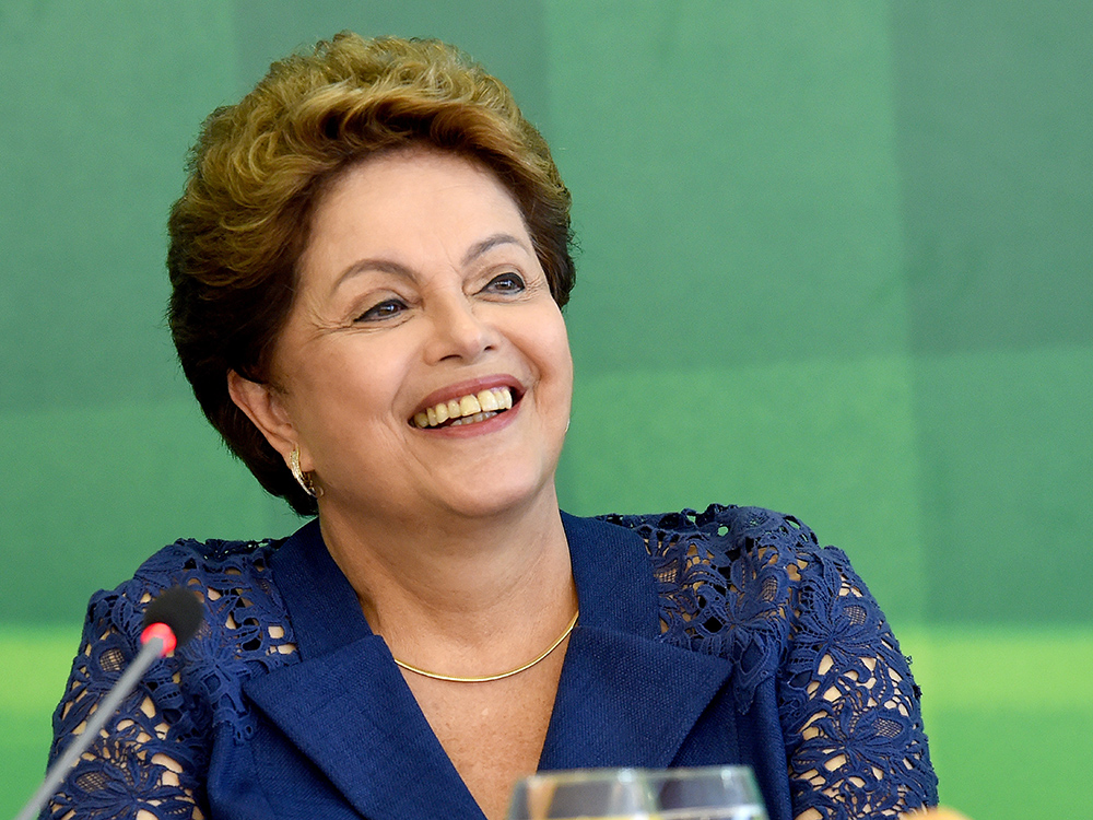 Dilma Rousseff durante reunião com jornalistas na manhã desta segunda-feira (22), no Palácio do Planalto, em Brasília
